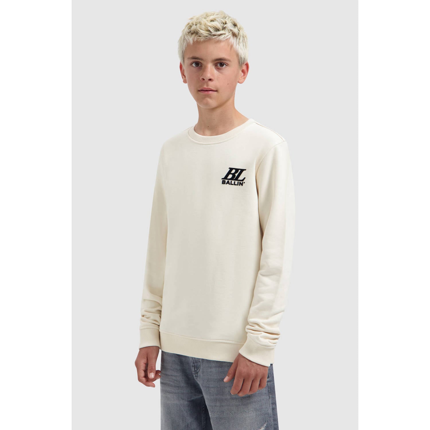 Ballin sweater met borduursels en print ecru