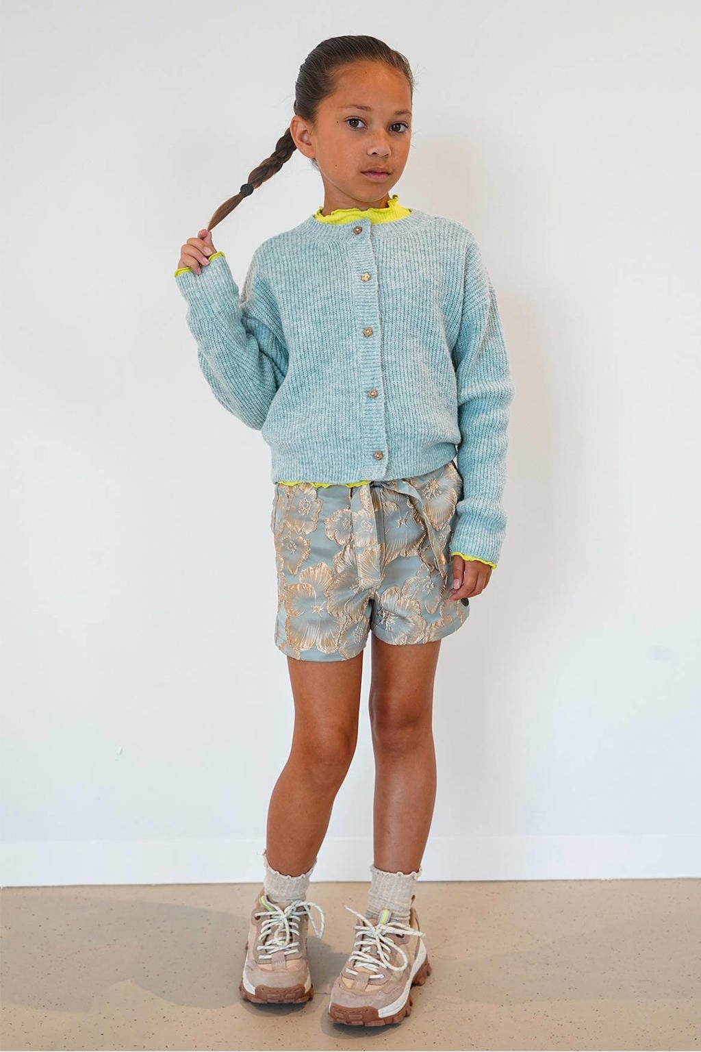 Lichtblauw en beige meisjes Like Flo regular fit gebloemde jacquard short van polyester met elastische tailleband met koord