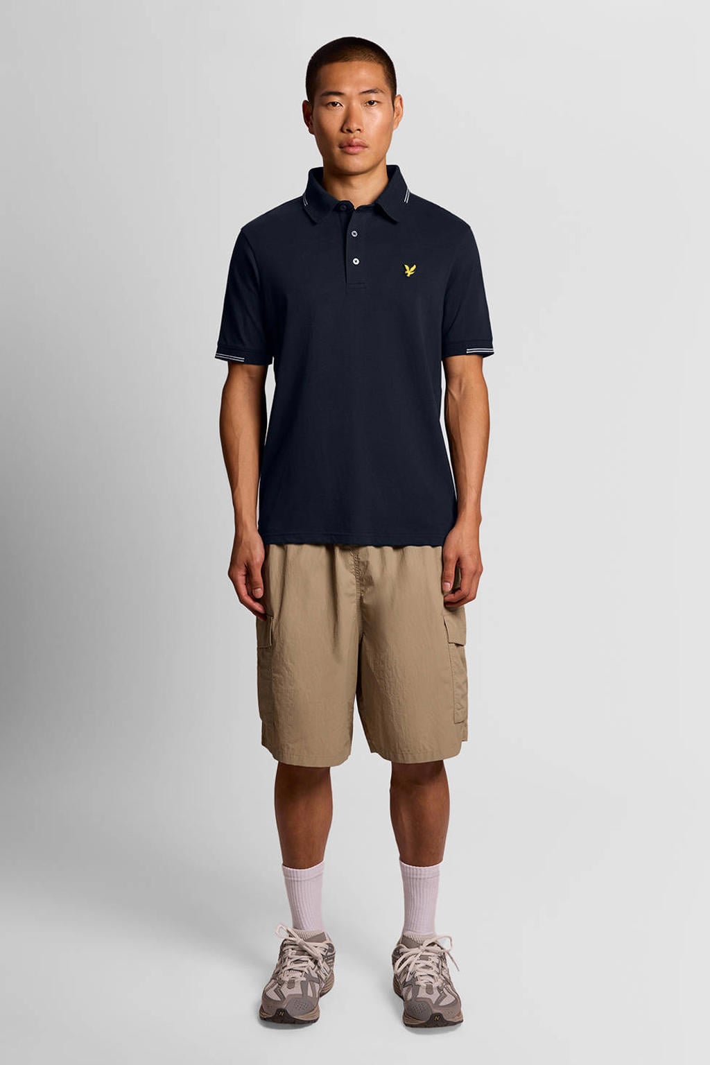 Donkerblauwe heren Lyle & Scott regular polo van katoen met effen, korte mouwen, knoopsluiting en geribde boorden