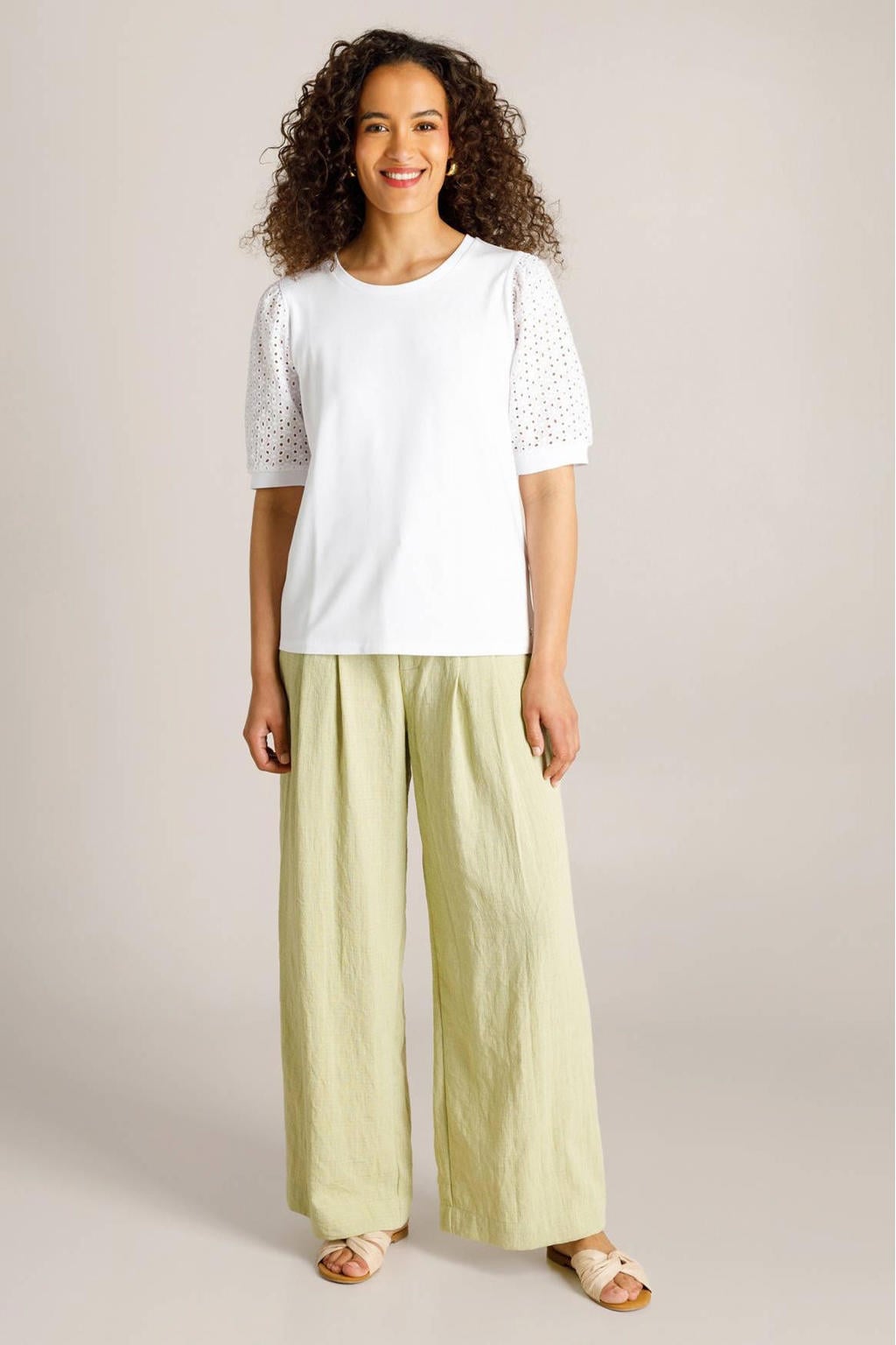 Witte dames Ivy Beau top van viscose met effen, driekwart mouwen en ronde hals