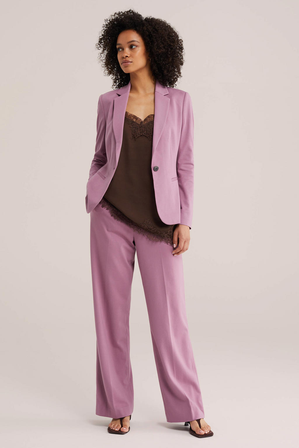 Oudroze dames WE Fashion jersey high waist pantalon van viscose met loose fit, rits- en knoopsluiting en effen