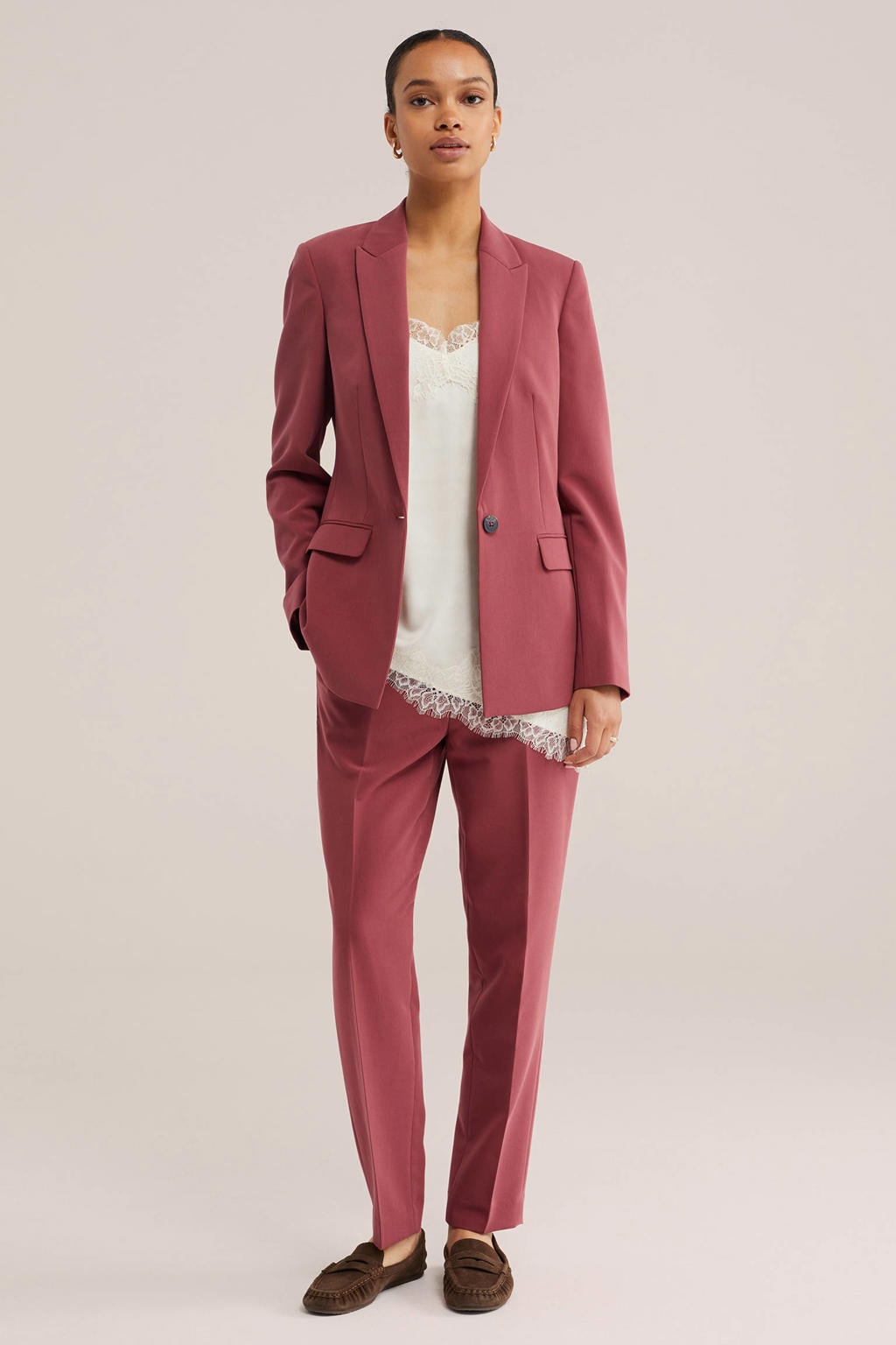 Oudroze dames WE Fashion getailleerde blazer van polyester met effen, lange mouwen, reverskraag, knoopsluiting en geweven detail