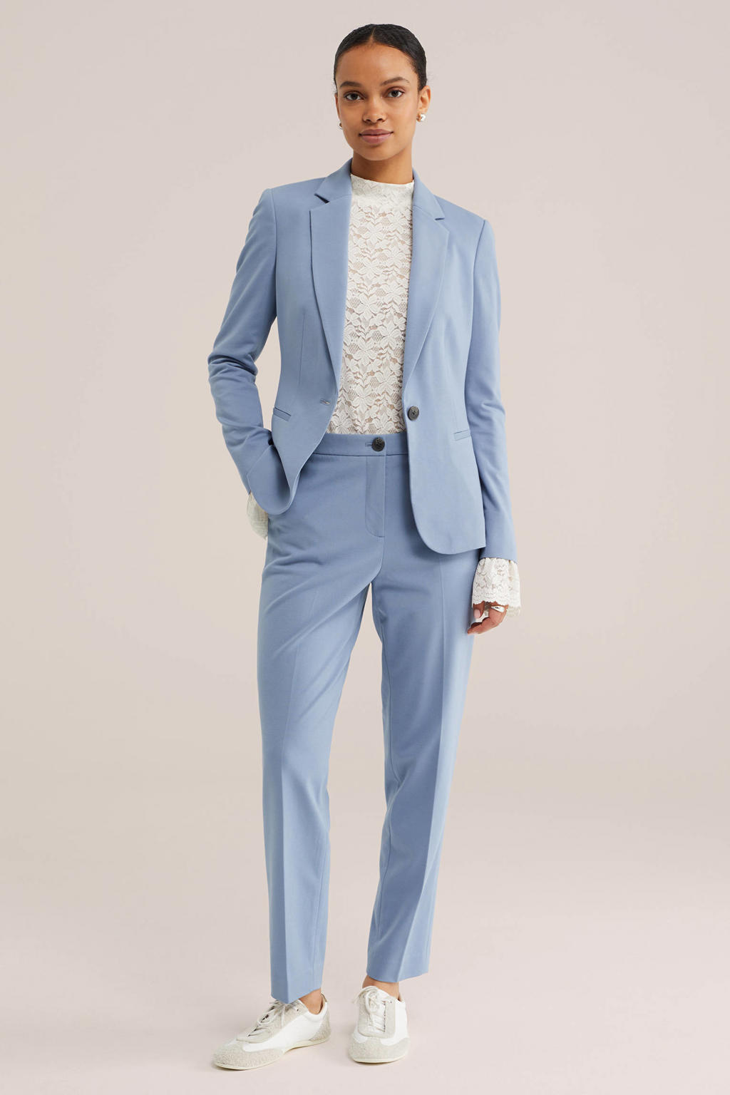 Grijsblauwe dames WE Fashion tapered regular waist pantalon blauw van viscose met rits- en knoopsluiting en effen