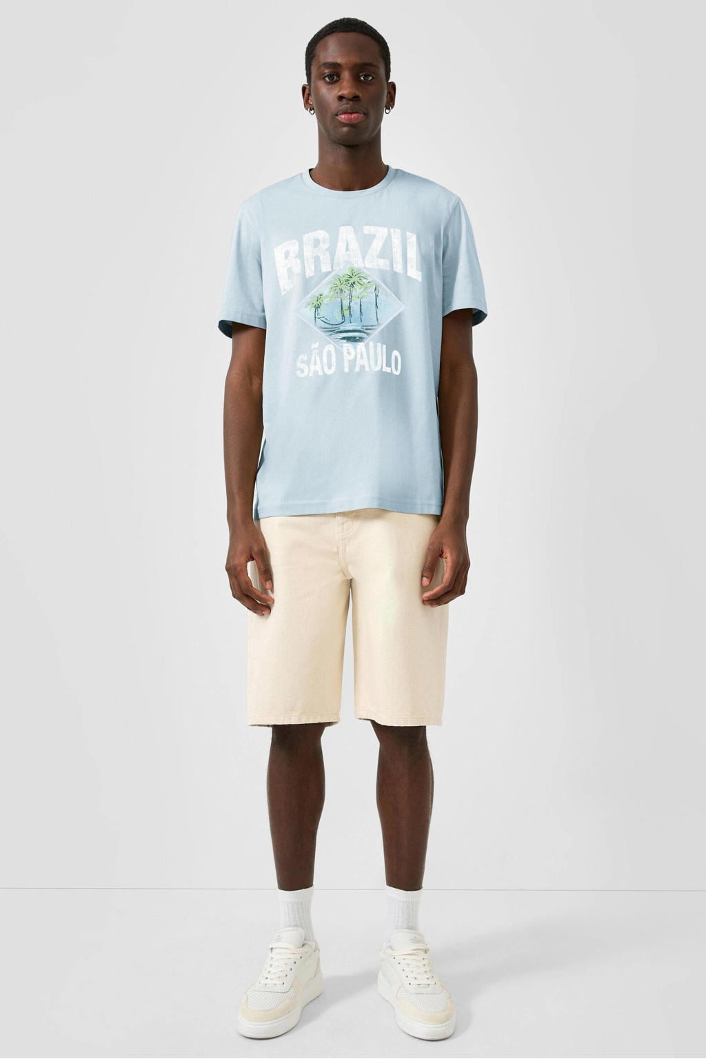 Lichtblauwe heren QS regular fit T-shirt van katoen met korte mouwen en ronde hals