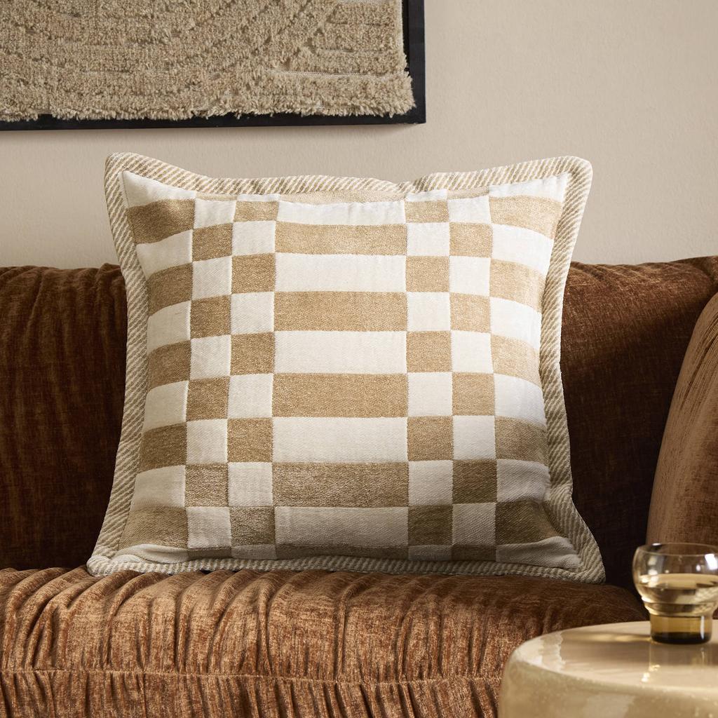 Studio LIVIT vierkante viscose geruite sierkussenhoes Reya 50x50 cm - zand/crème