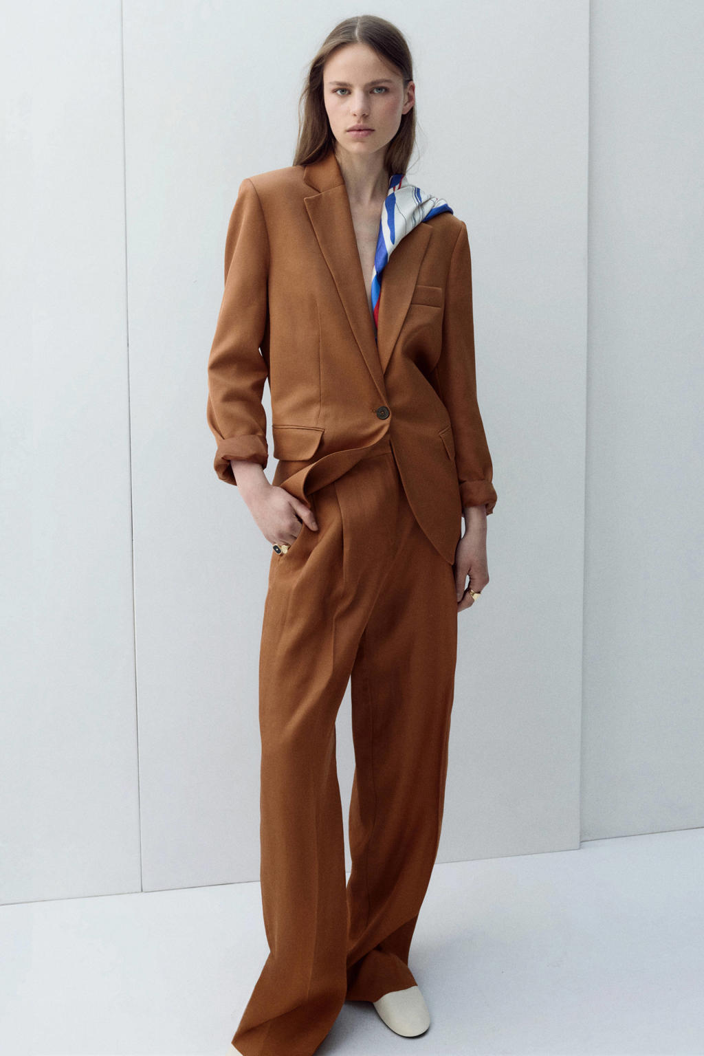 Koperkleurige dames Mango regular blazer van viscose met effen, lange mouwen, reverskraag en knoopsluiting