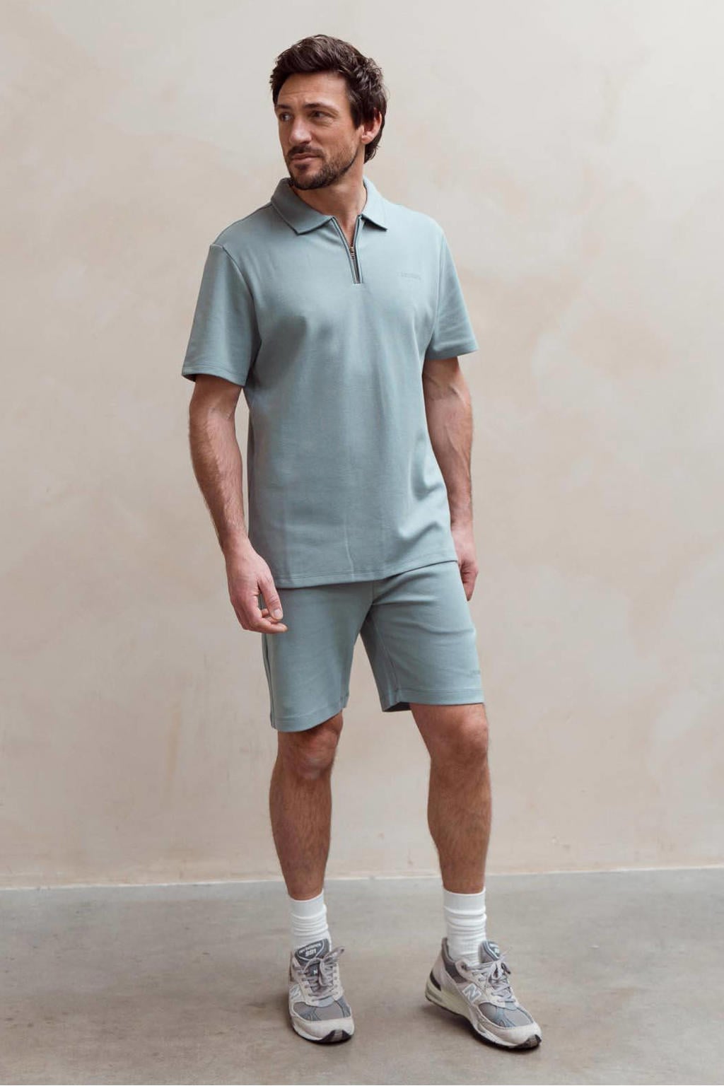 Kultivate Luxury regular sweatshort blauw
