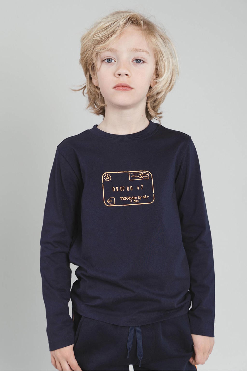 Donkerblauwe jongens TYGO & vito jersey longsleeve met lange mouwen en ronde hals