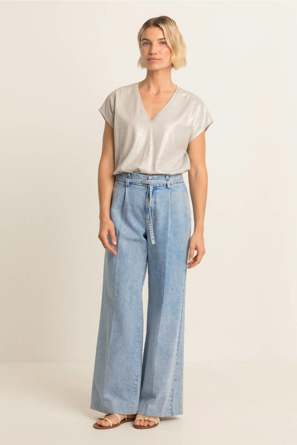 Lichtgrijze dames Expresso T-shirt van katoen met effen, korte mouwen, V-hals en lurex