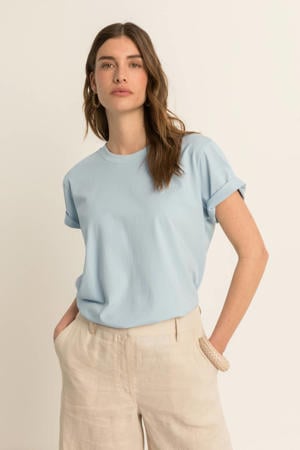 T-shirt lichtblauw