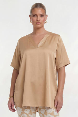 tuniek camel