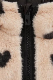 thumbnail: WE Fashion imitatiebont winterjas met hartjes - zwart