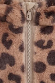thumbnail: WE Fashion imitatiebont winterjas met panterprint - bruin
