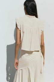 thumbnail: Mango top broderie beige