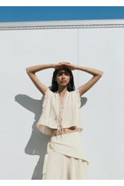 thumbnail: Mango top broderie beige