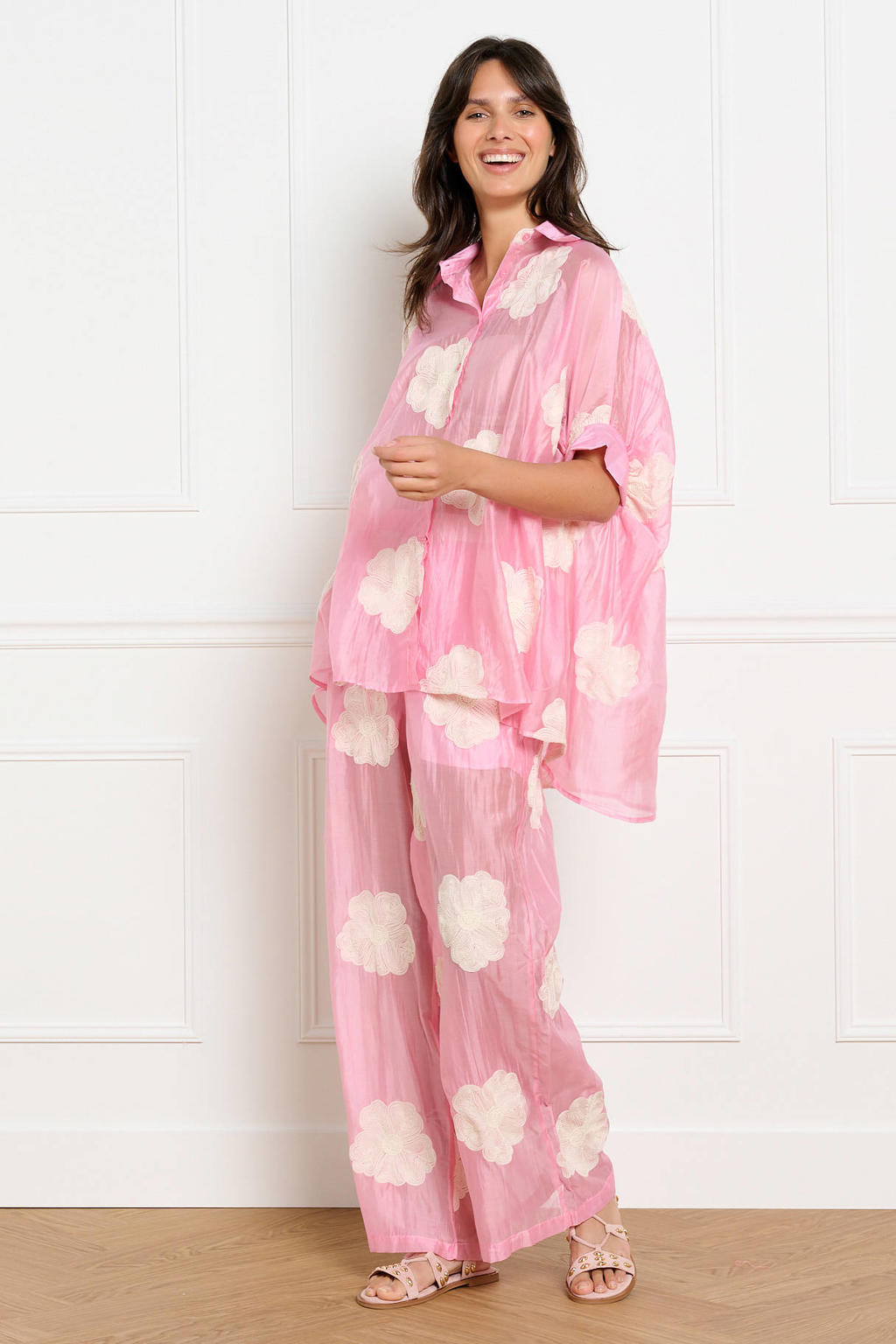 Roze en ecru dames LOLALIZA gebloemde blouse van lyocell met korte mouwen, klassieke kraag en knoopsluiting