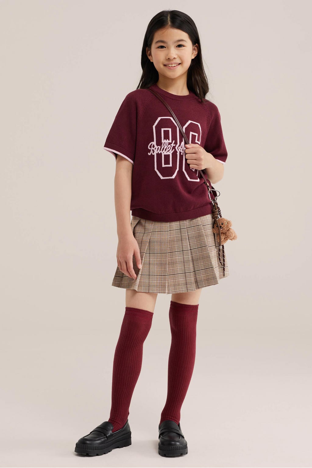 WE Fashion rechtvallend T-shirt - donkerrood