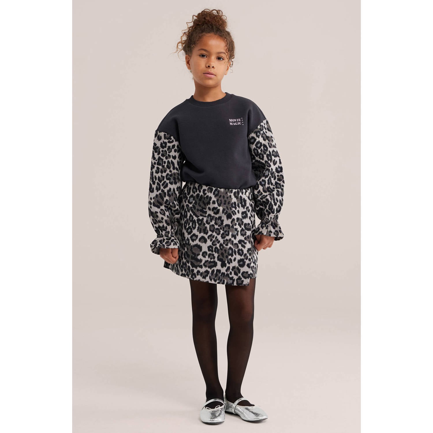 WE Fashion korte rok met panterprint grijs ecru