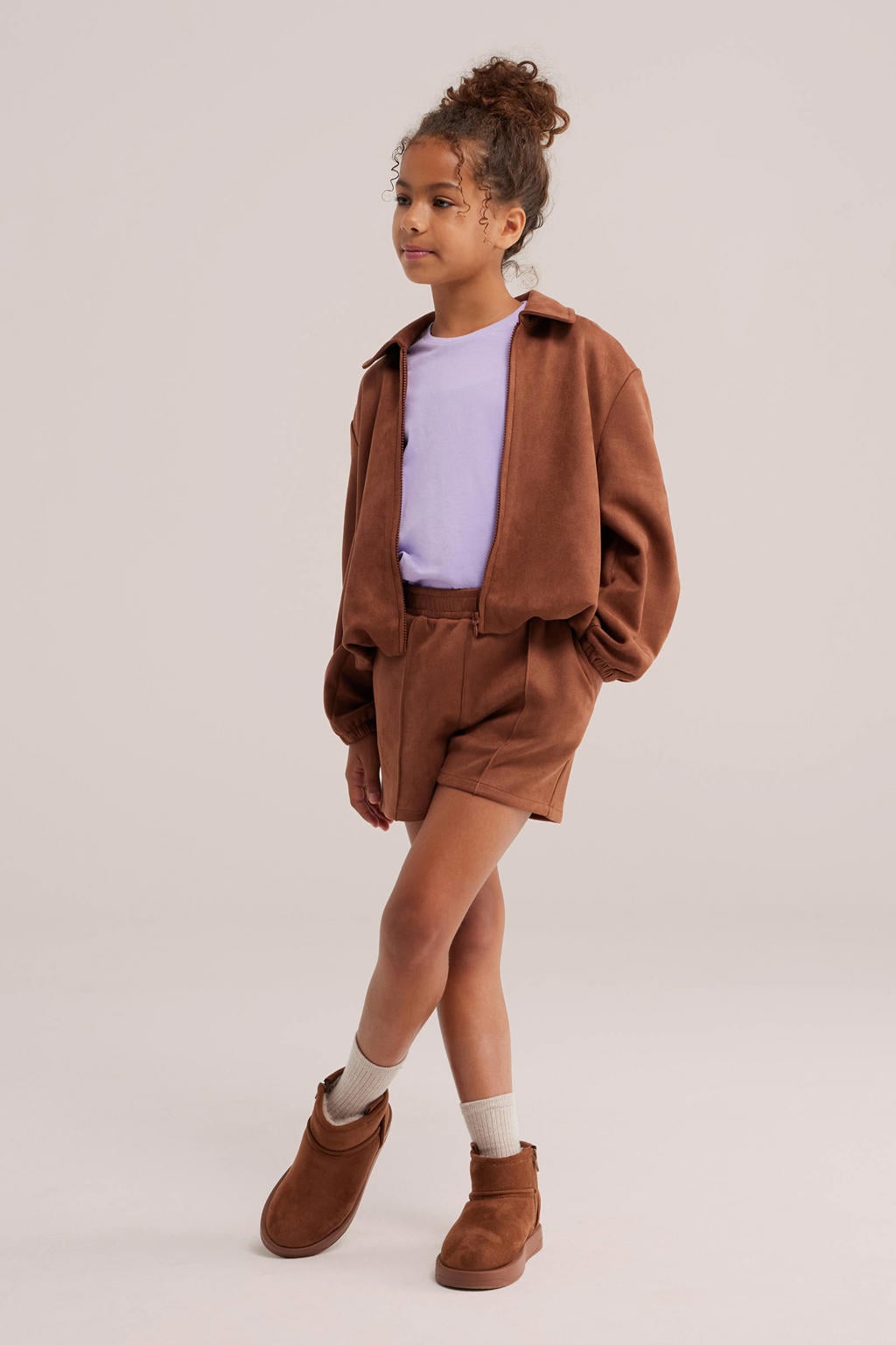 Bruine meisjes WE Fashion suède casual short gemaakt van polyester en met elastische tailleband