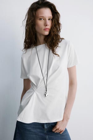 T-shirt wit