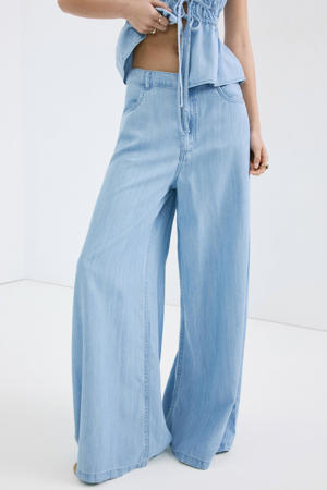 wide leg jeans light blue denim