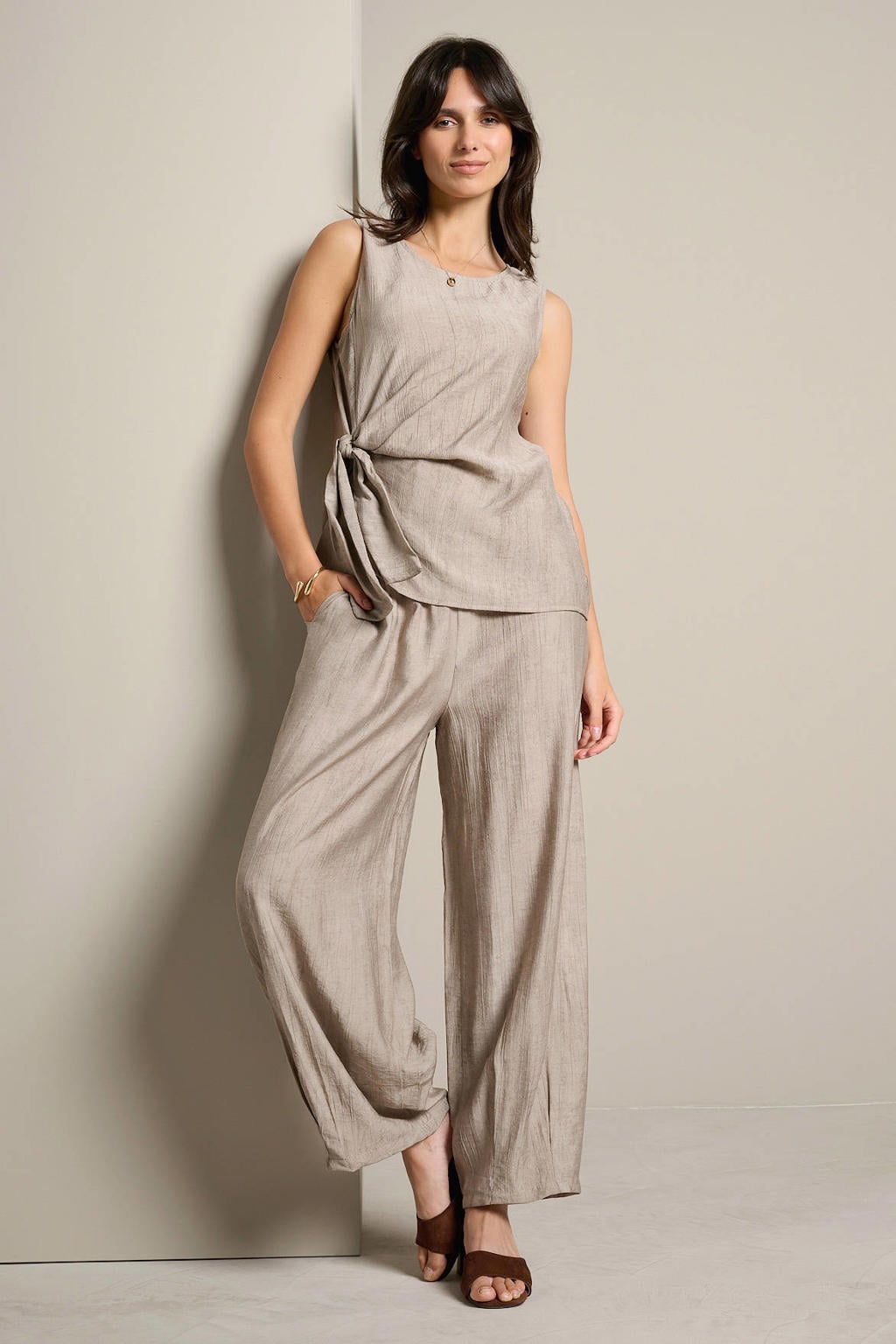 Grijze dames LOLALIZA wide leg regular waist broek met effen