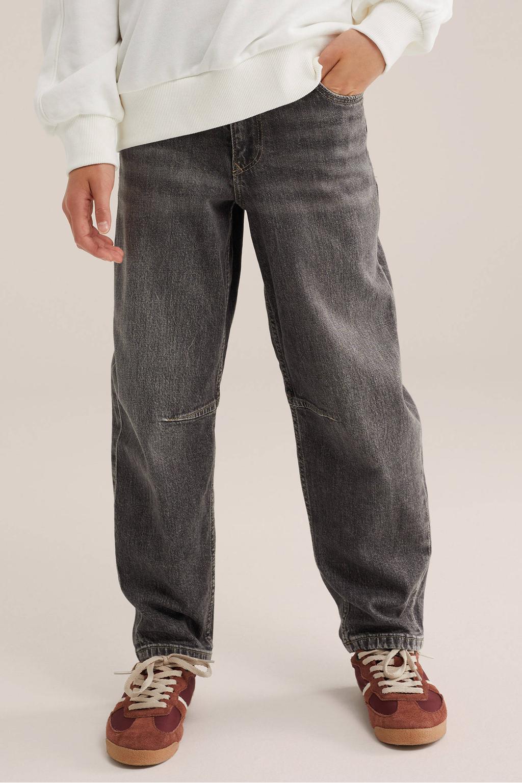 Grey denim meisjes WE Fashion Blue Ridge barrel jeans van denim met regular waist, rits- en knoopsluiting en effen