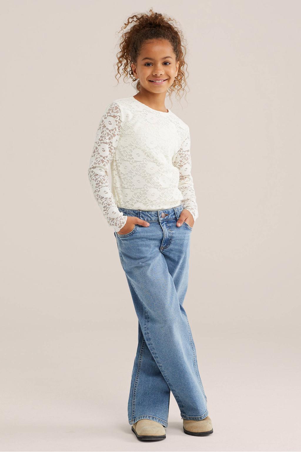 Medium blue denim meisjes WE Fashion wide leg jeans middelblauw van denim met rits- en knoopsluiting en effen