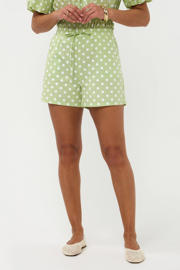 thumbnail: Ydence regular high waist casual short met stippen lichtgroen
