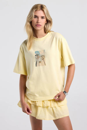 T-shirt met print - lichtgeel