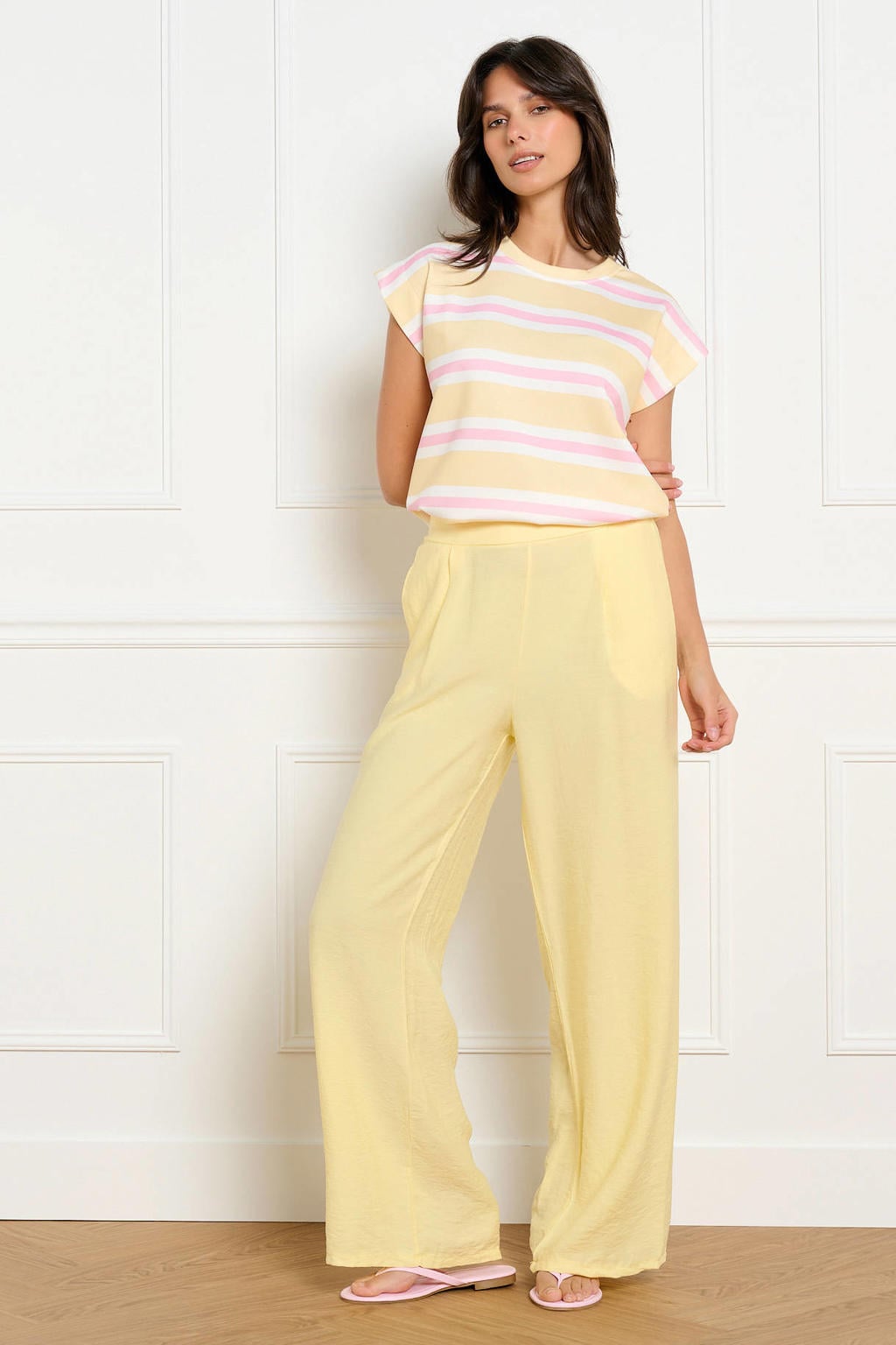 Geel, ecru en roze dames LOLALIZA gestreept T-shirt van polyester met korte mouwen en ronde hals
