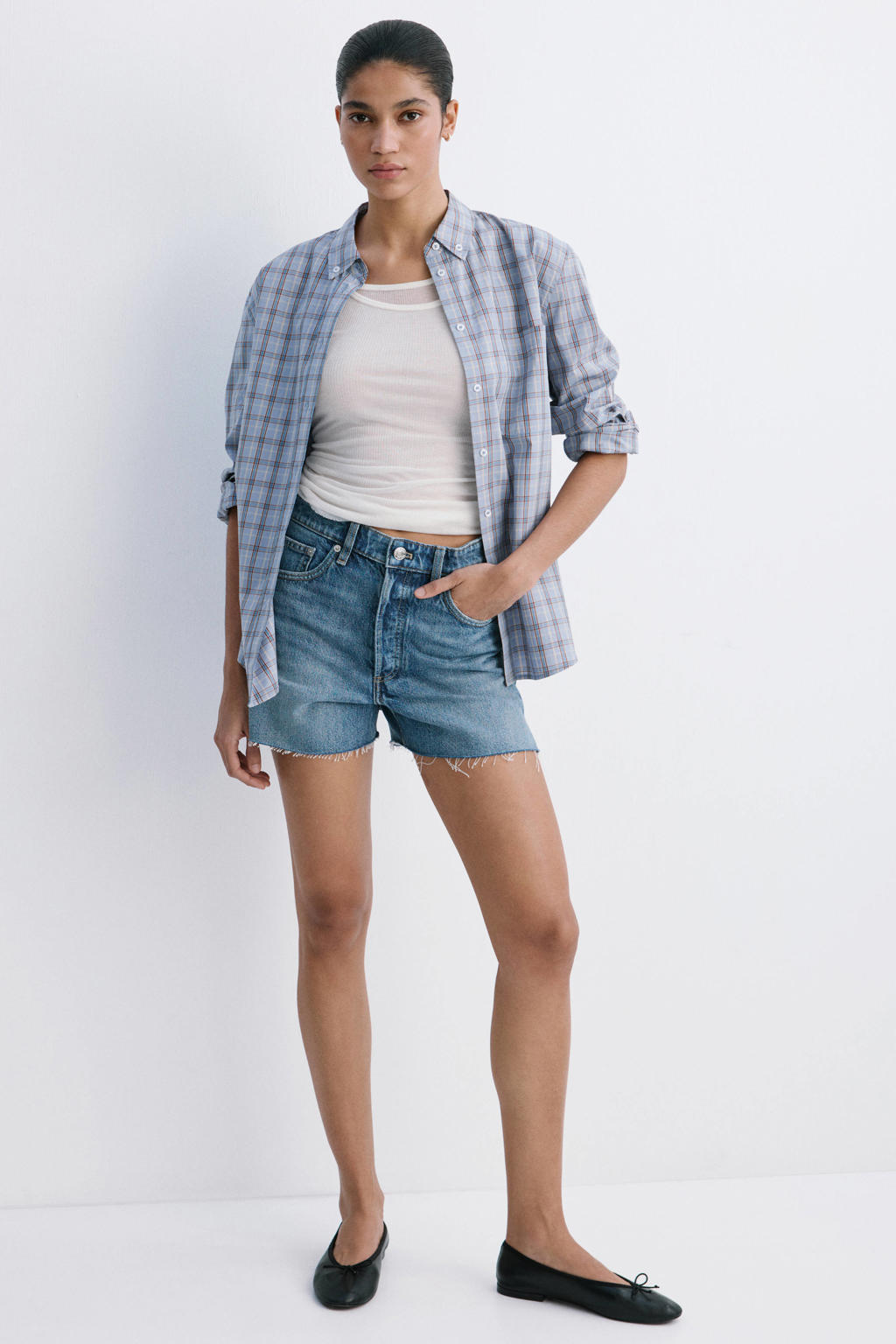 Medium blue denim dames Mango slim regular waist short van katoen met effen