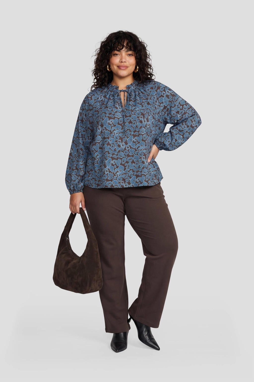 Blauw en bruine dames GREAT LOOKS blousetop van polyester met panterprint, lange mouwen en strikkraag