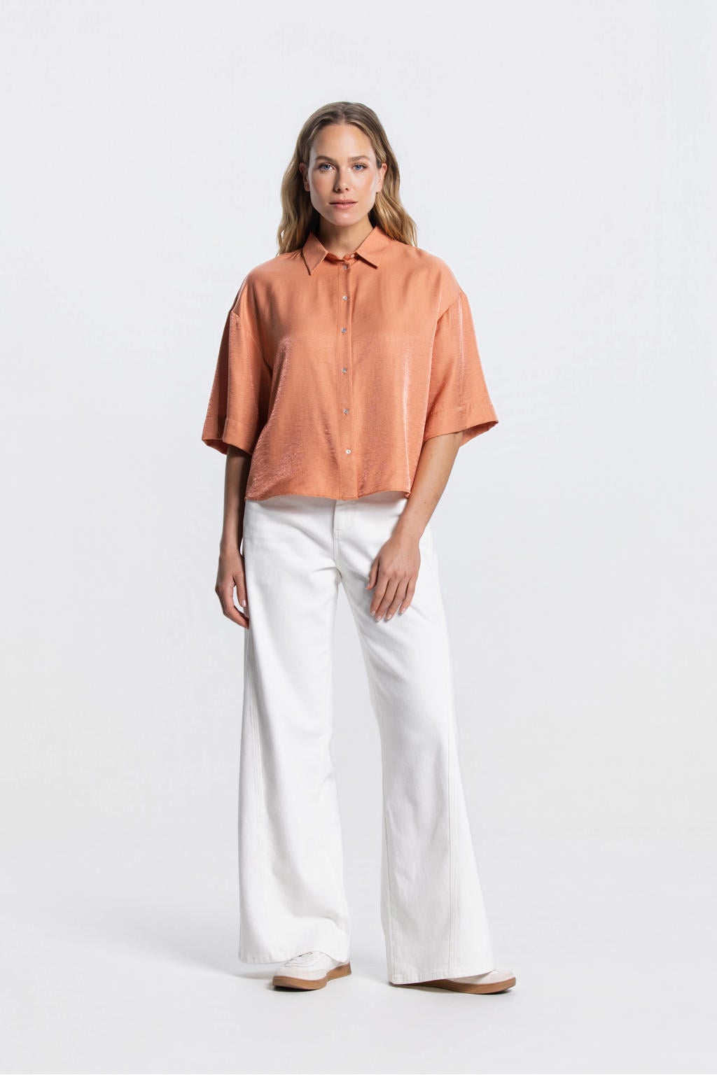 Oranje dames JANSEN Amsterdam blouse van viscose met effen, half lange mouwen, klassieke kraag en knoopsluiting