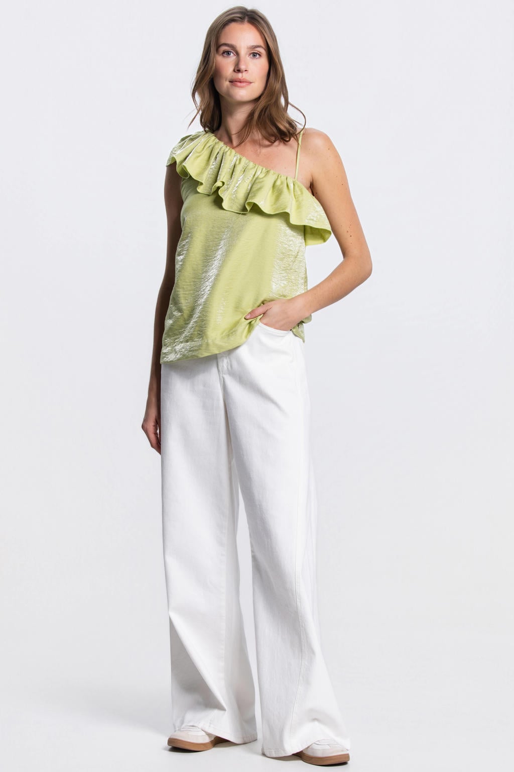 Groene dames JANSEN Amsterdam top van viscose met effen, one shoulder en ruches