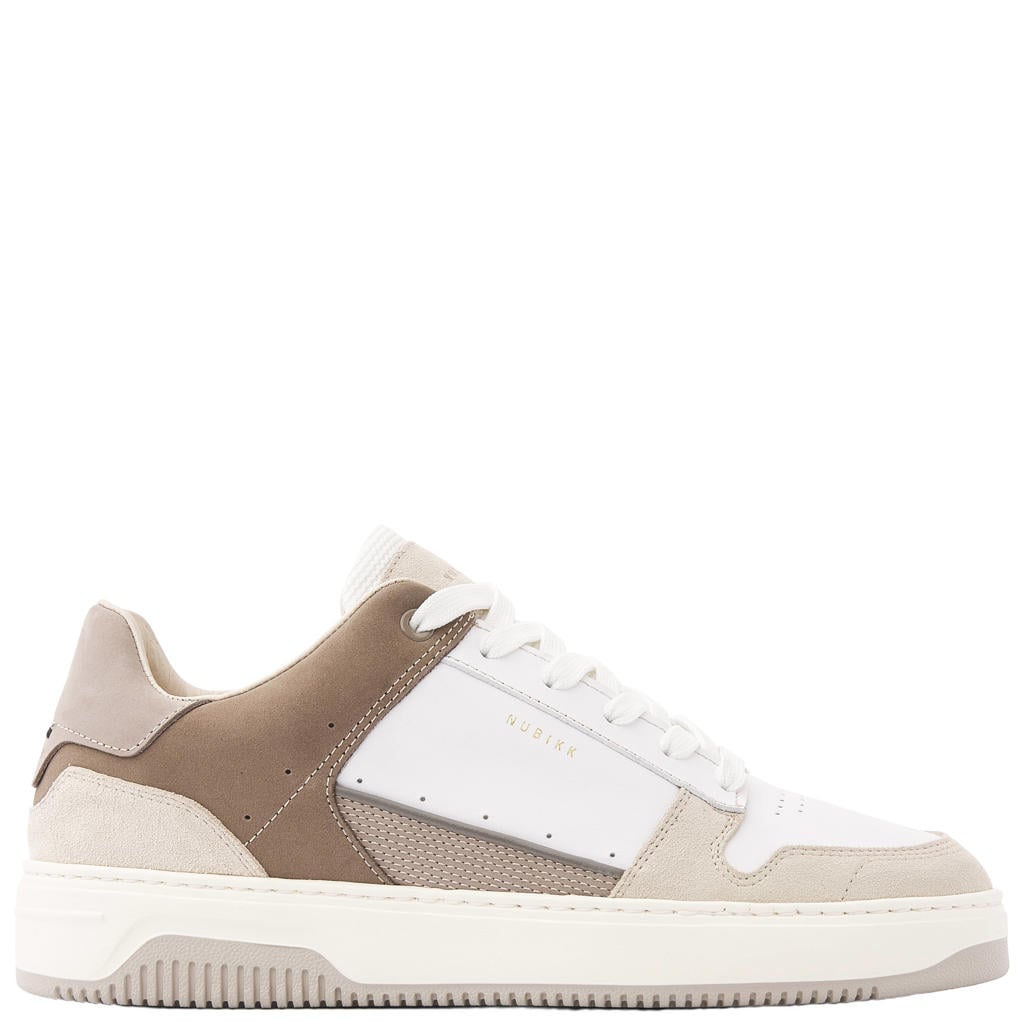 Beige en witte heren Nubikk Basket Courtside suède sneakers - met veters