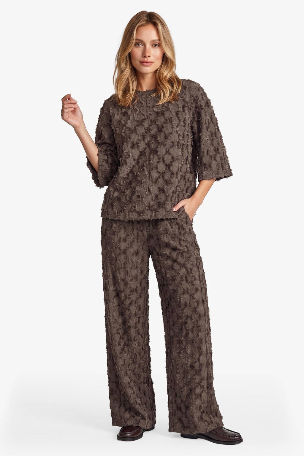 Bruine dames FLURESK top van polyester met effen, driekwart mouwen en ronde hals