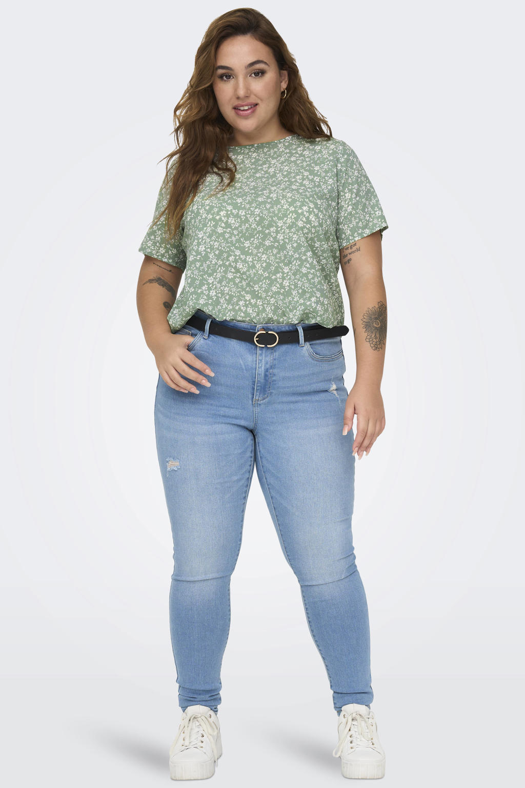 Lichtgroene dames ONLY CARMAKOMA top van polyester met korte mouwen, ronde hals en geweven detail