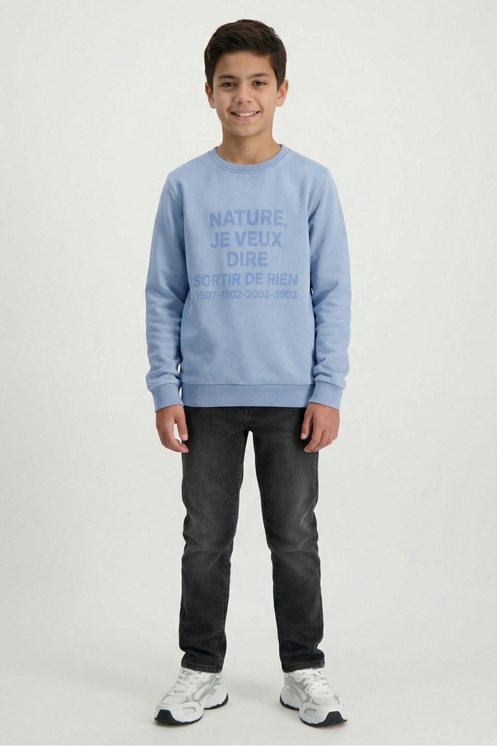 Lichtblauwe jongens Cars sweater met printopdruk, lange mouwen, ronde hals en geribde boorden