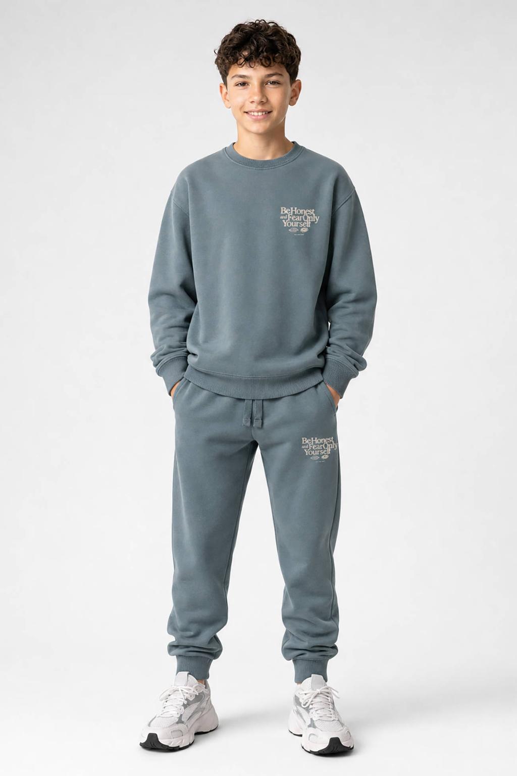 Grijsgroene jongens Cars regular fit joggingbroek groen van sweat materiaal met elastische tailleband met koord