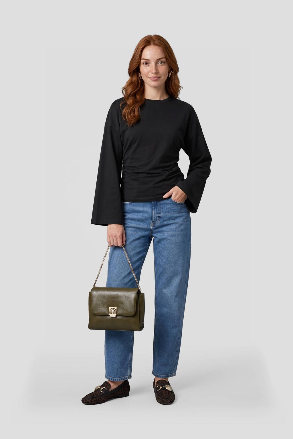 Zwarte dames Anytime top detail van polyester met effen, lange mouwen en plooien