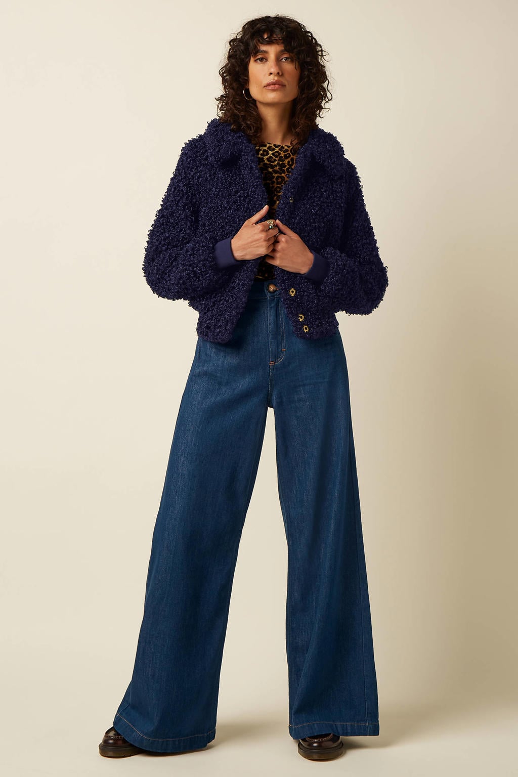 Donkerblauwe dames King Louie faux fur jas van polyester met effen, lange mouwen en reverskraag
