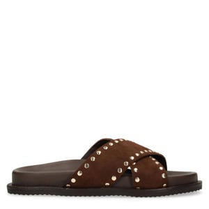 suède slippers met studs bruin