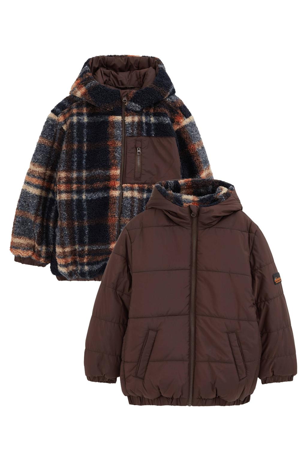 Bruin en donkerblauwe jongens WE Fashion geruite teddy winterjas van polyester met lange mouwen, capuchon en ritssluiting