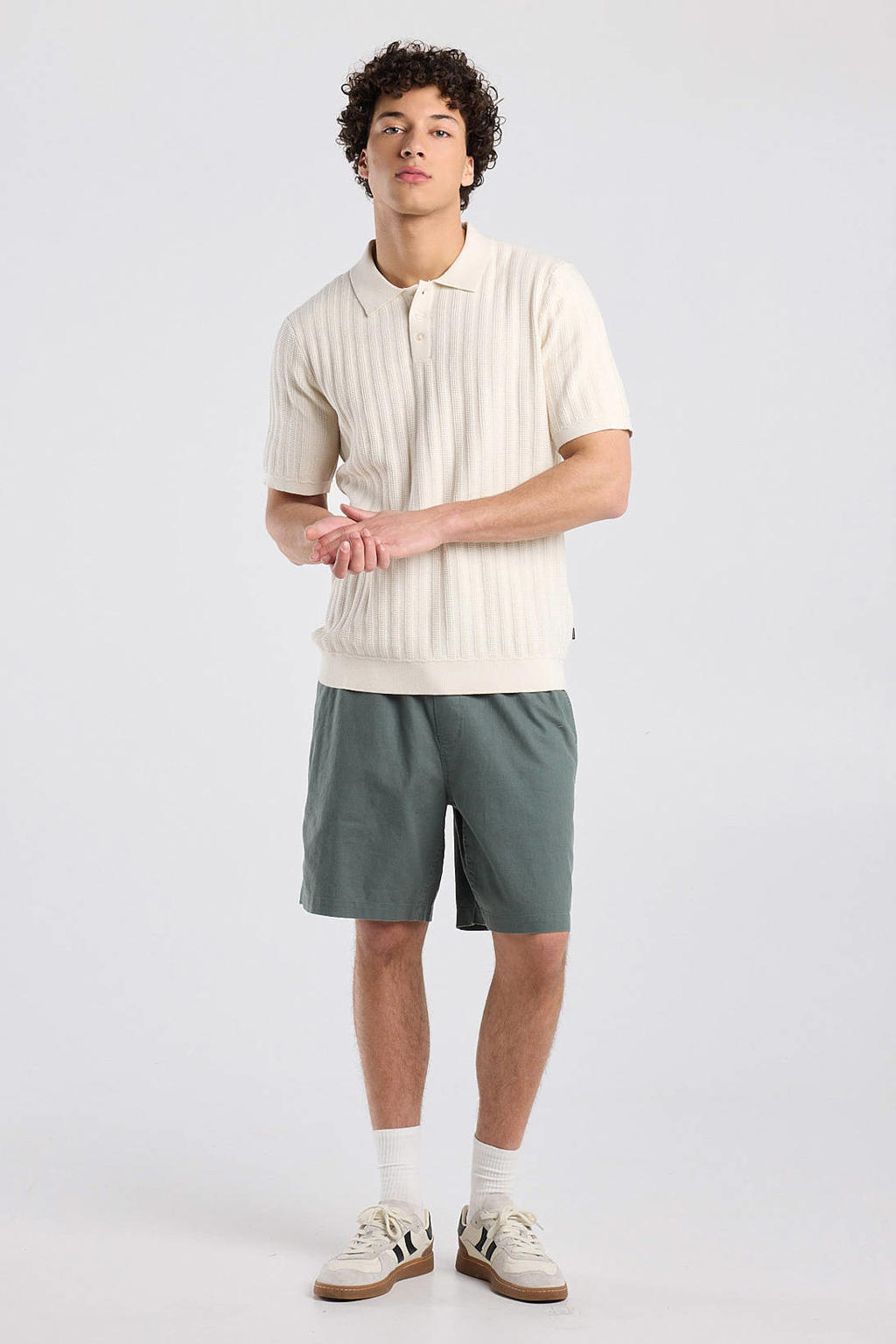 America Today regular casual short met linnen groen