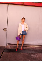 thumbnail: Mango slim fit short met ruches - mediumblauw