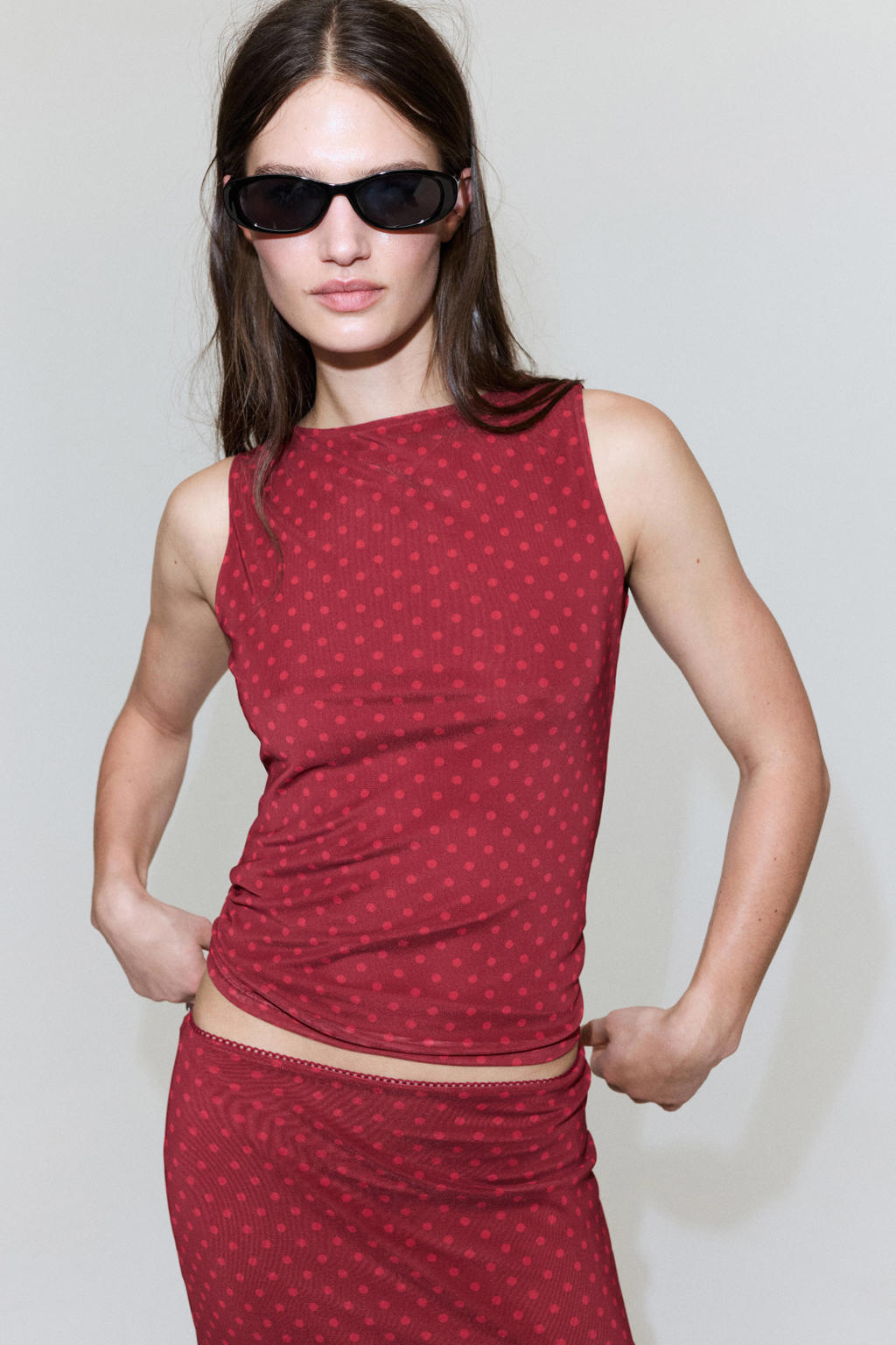 Rode dames Mango top van polyester met stippenprint en ronde hals