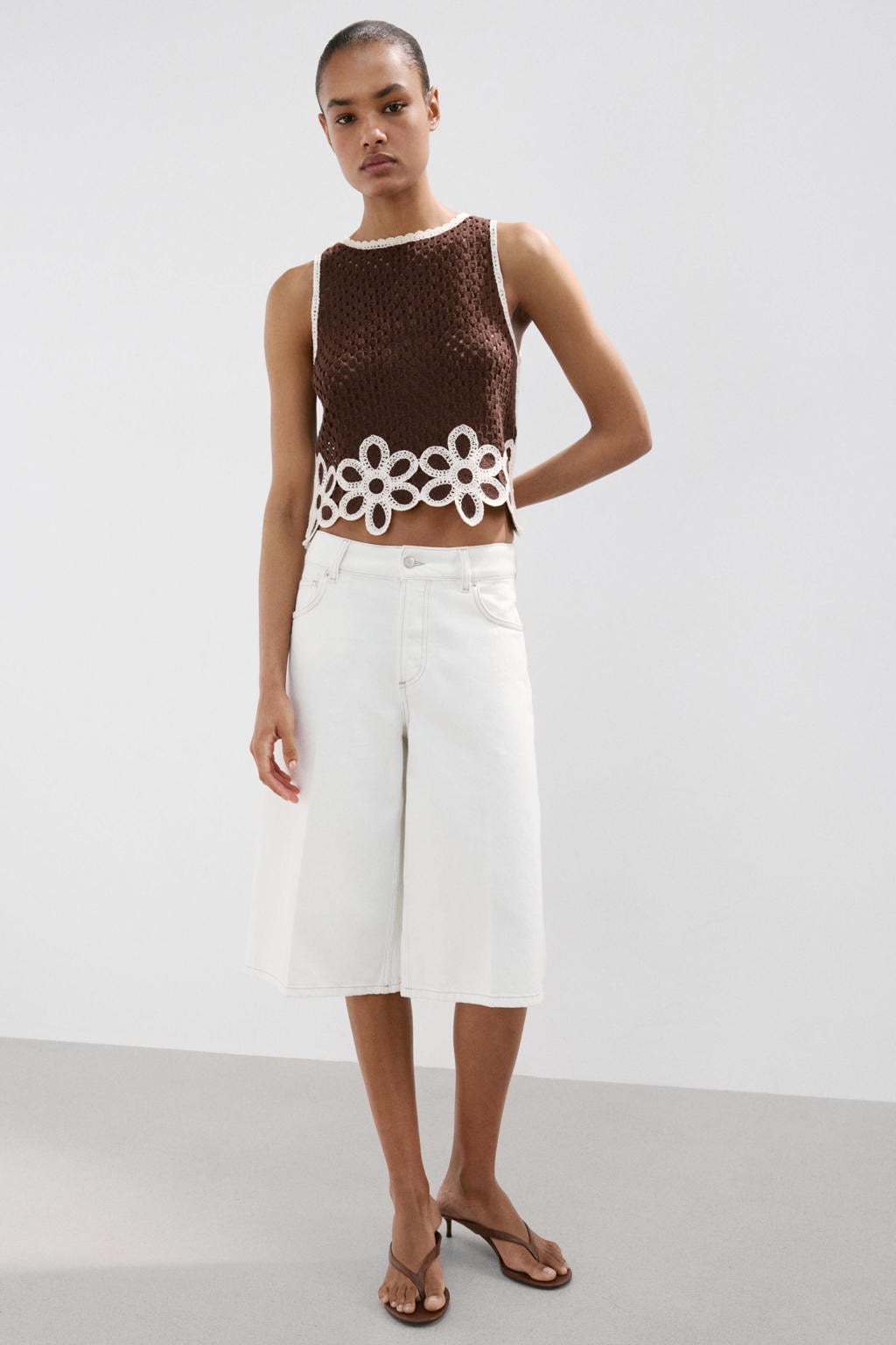 Bruin en ecru dames Mango top crochet met effen en ronde hals