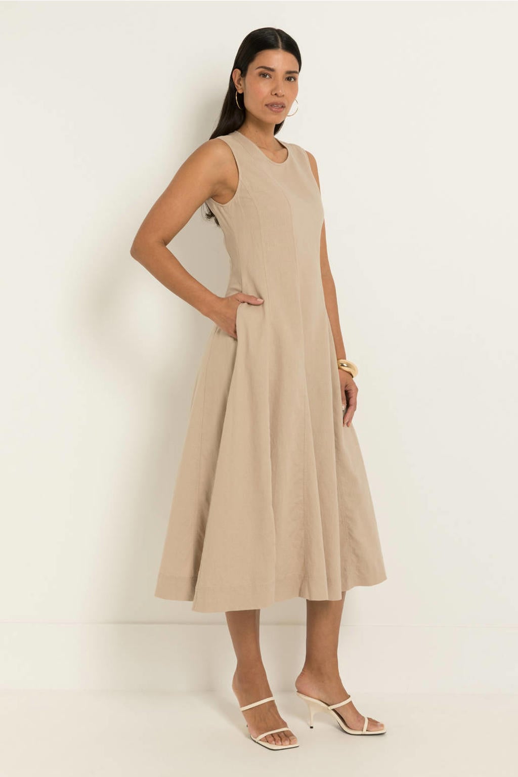 Zandkleurige dames CLAUDIA BY CLAUDIA STRÄTER midi zomerjurk met linnen voorzien van ritssluiting