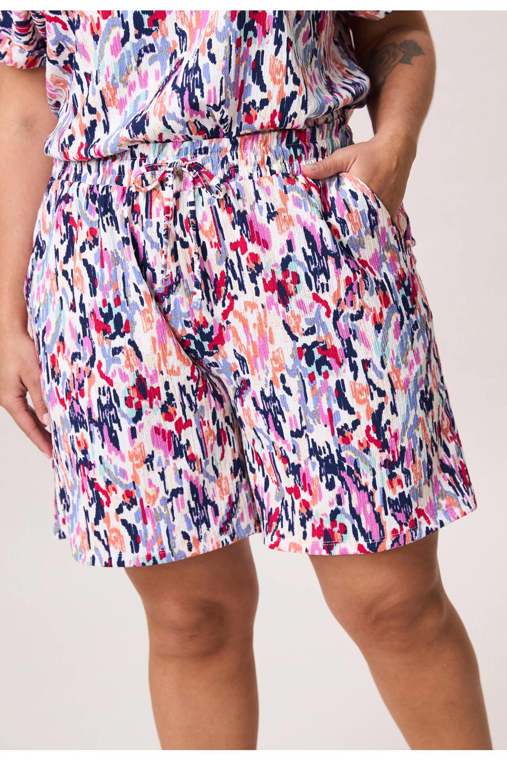 Roze dames Miss Etam Plus regular waist casual short van polyester met loose fit en elastische tailleband met koord